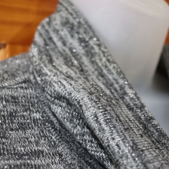 Dress Barn Gray Heathered Oversized Cowl Neck Sweater Medium - Picture 7 of 9